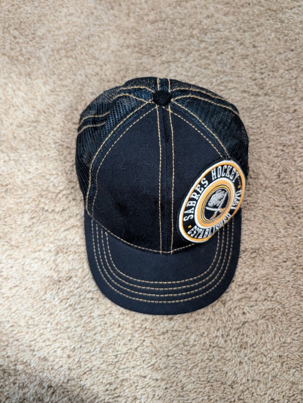New Era Women's Buffalo Sabres Snapback Trucker Hat Black Gold NHL Cap